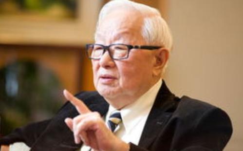 台积电创始人张忠谋，受访时再次语出惊人：“我真的认为，我的国家——美国，仍然是世