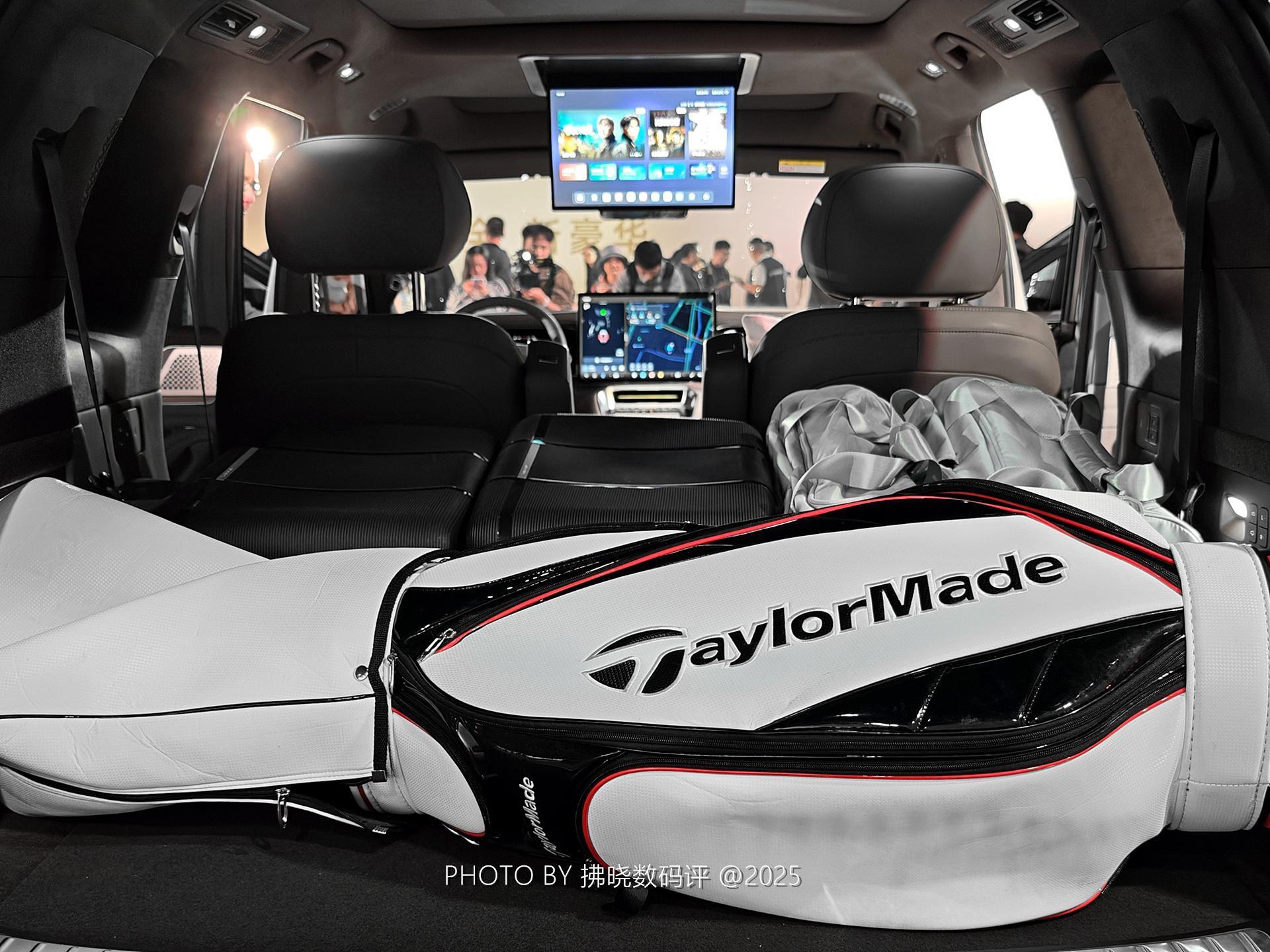 我经常在讲，东西好很重要，但宣传好更重要！从腾势这个品牌，再到腾势N8L这款车，