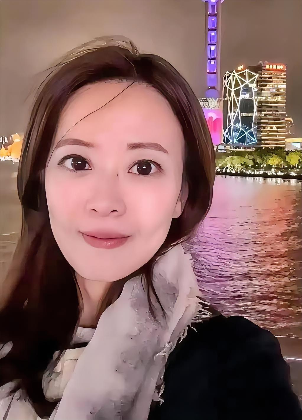 前几天随团访陆的中国国民党发言人江怡臻回到台湾后，说出了她此行的一大“遗憾”