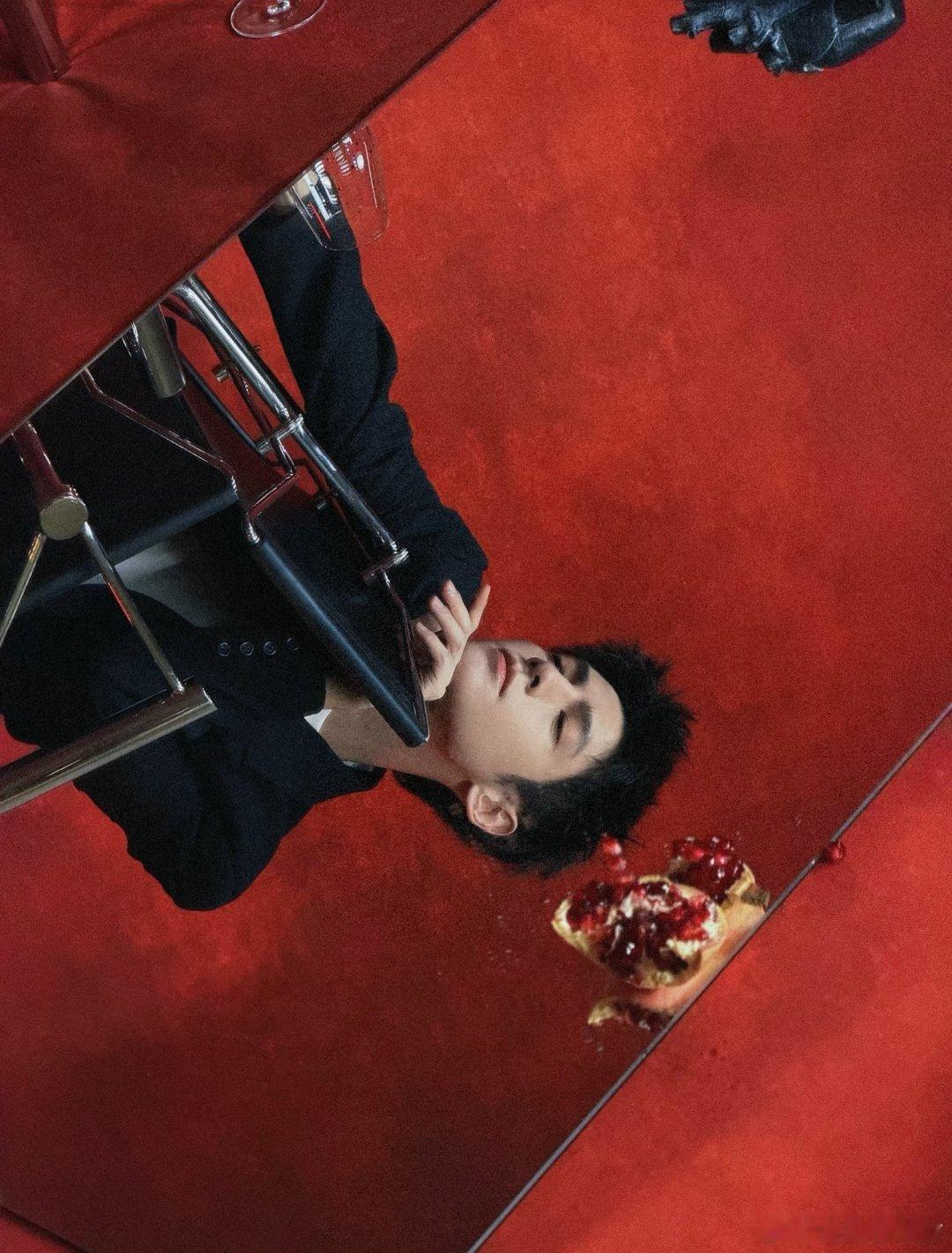 罗云熙的一组日常图片～“这几天的我”