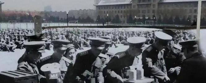 1953年，哈军工来了群最难管的学生，7位元帅6位大将的孩子扎堆，老师吓得不敢点