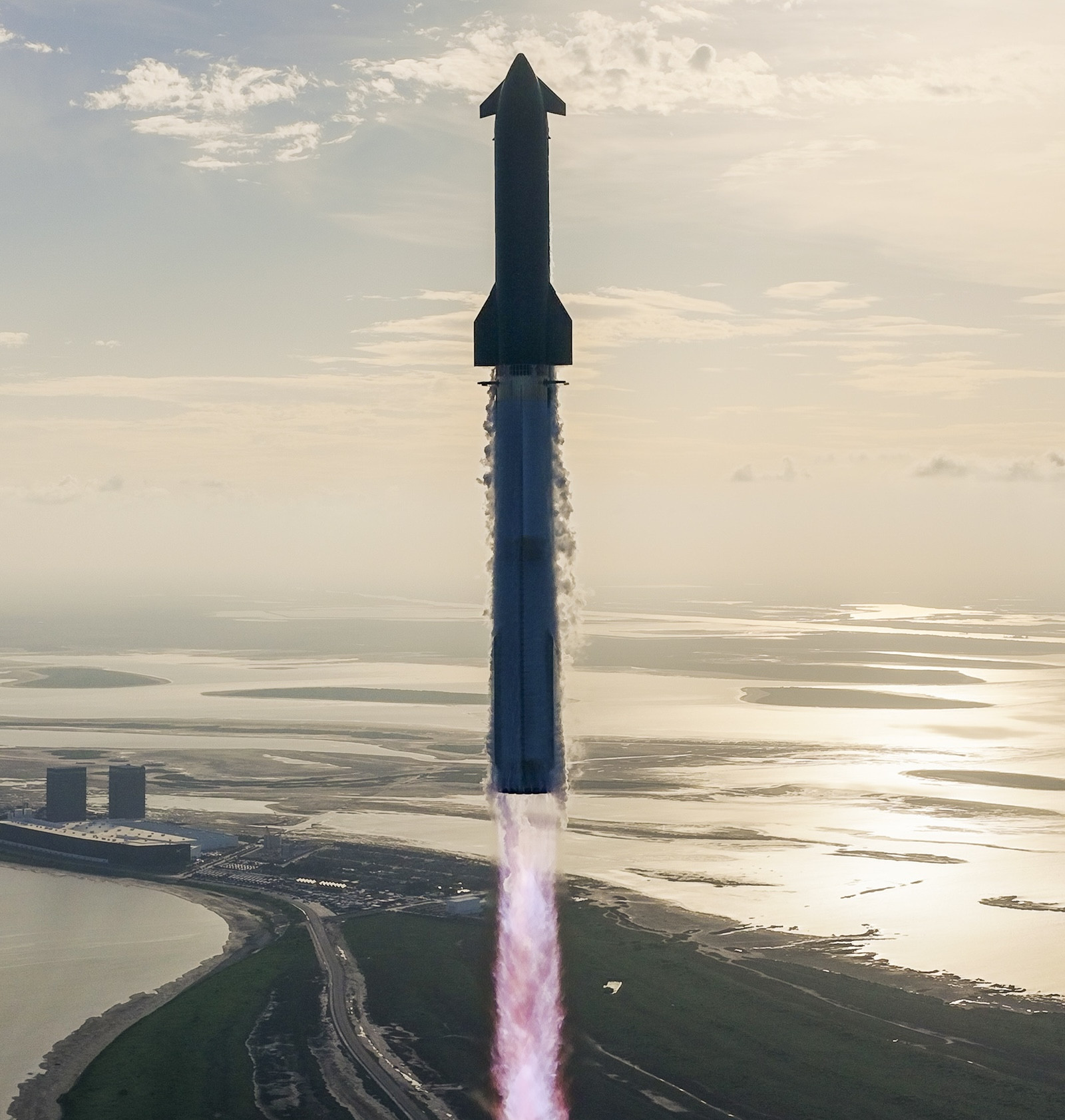 SpaceX以1500万美元收购HexagonPurusASA的航