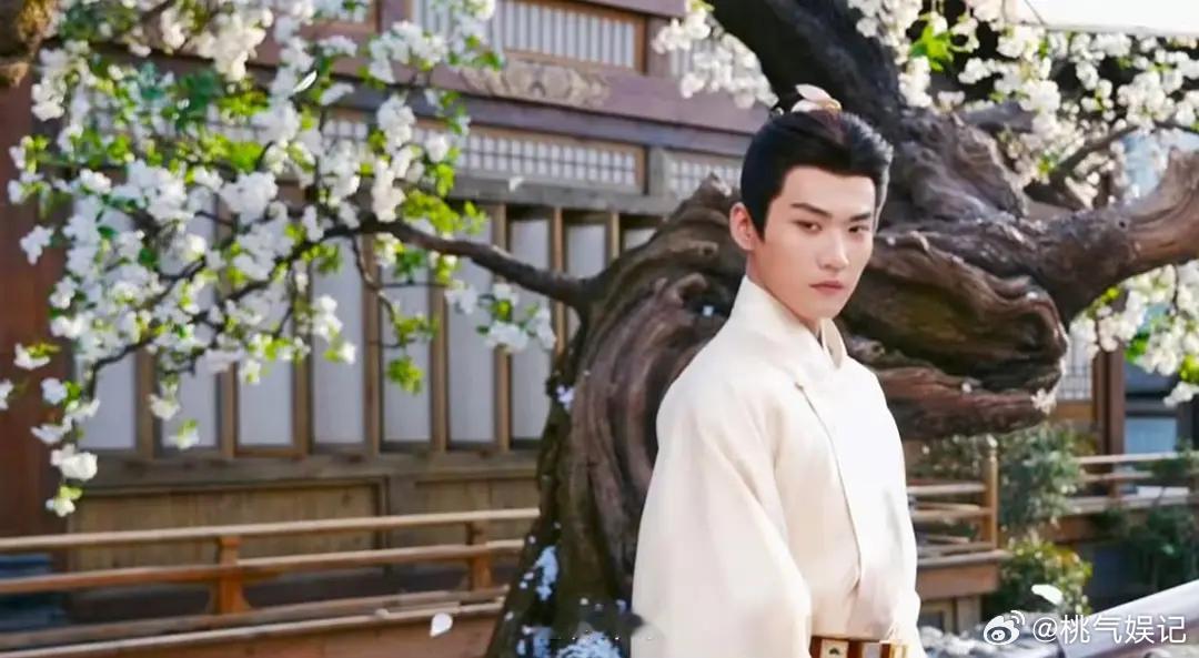 于正新剧男主男二怎么样？