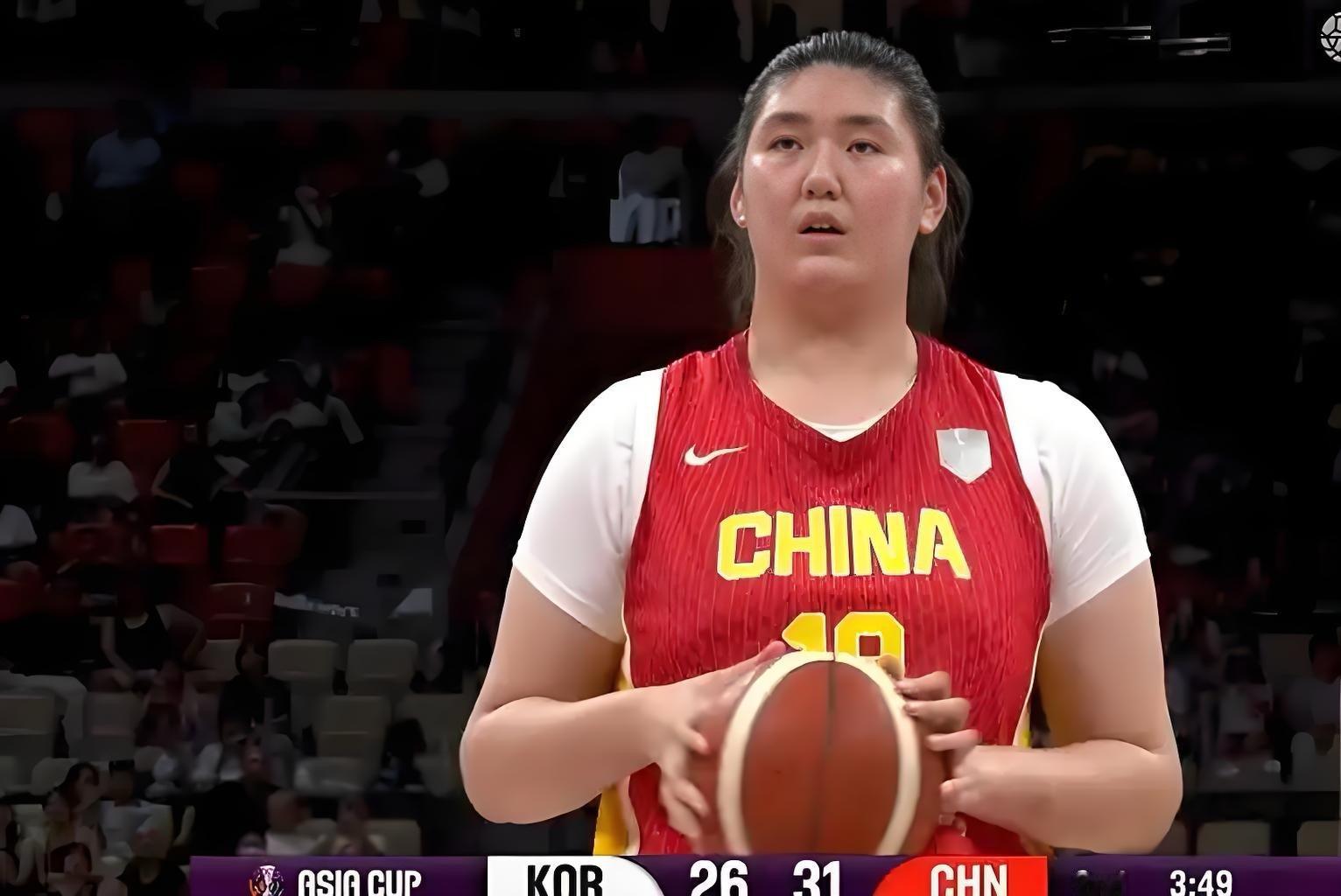 日本球迷热议2米26张子宇本届亚洲杯期间，中国女篮的年轻新星张子宇（身高2米2