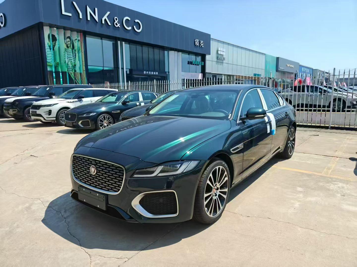 捷豹XFLP250两驱尊享豪华绿色/棕色指导价43.99优惠完22.5万裸车