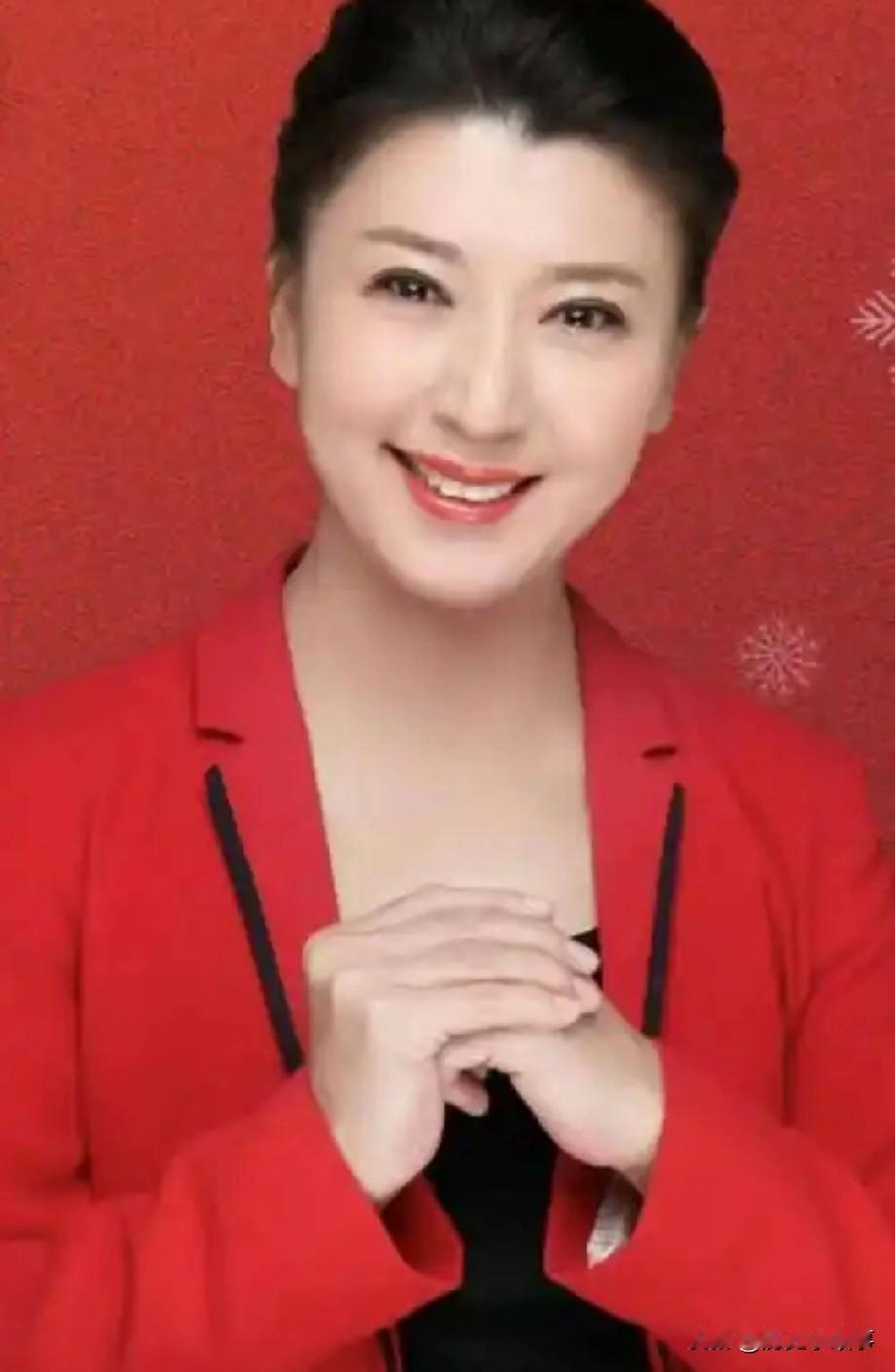 宋祖英做过最冒险的决定，是把一个唱二人转的闫学晶，特招进了海军歌舞团。那是200