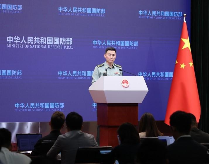 能否证实歼10CE击落阵风？国防部发言人当着全球说出一句话，印媒集体破防在最