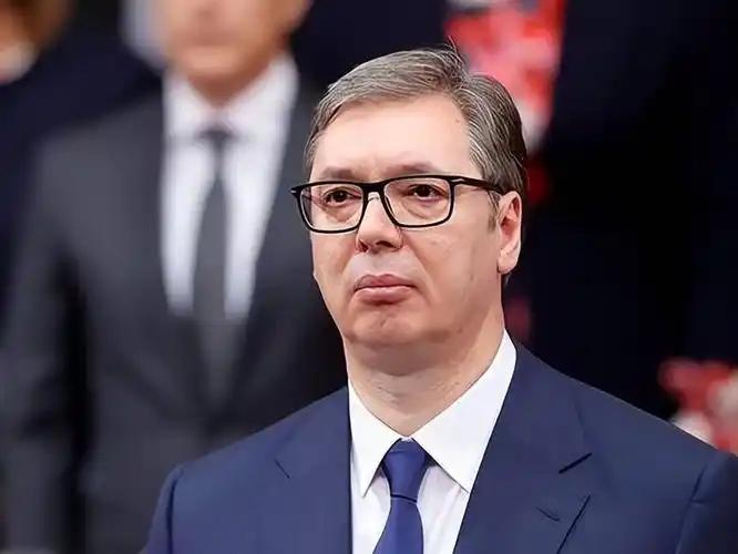 欧盟怎么也没想到，平时看着好拿捏的武契奇，心里门儿清！辞去总统职务后，作为总理候