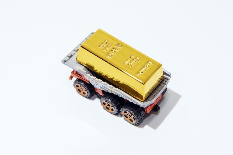 抛售黄金受俄乌冲突持续、美西方国家制裁以及外汇储备遭冻结等因素