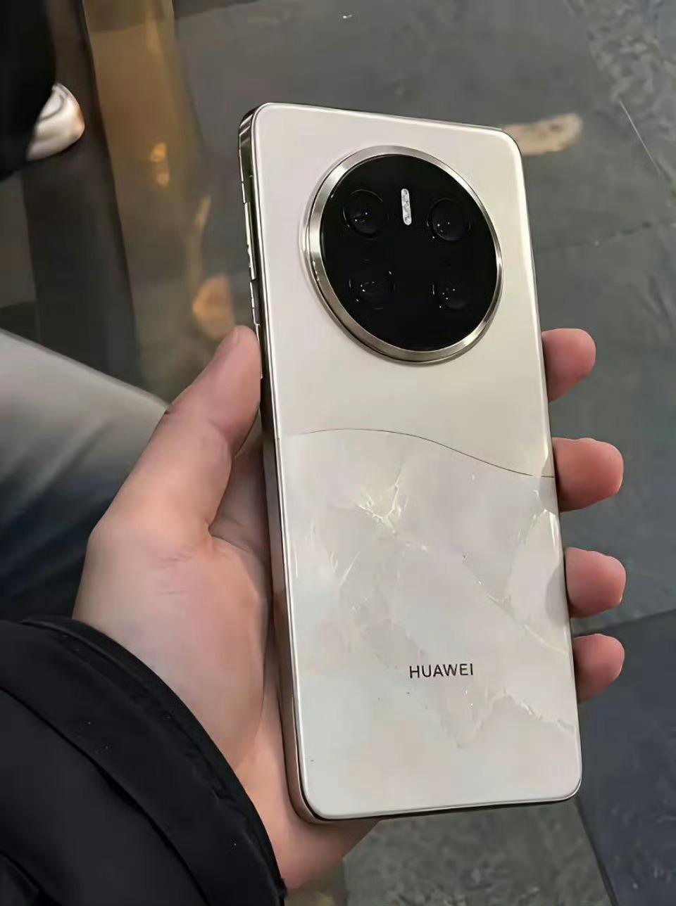网传Mate90系列还是得9.29才发布了[跪了]​​​