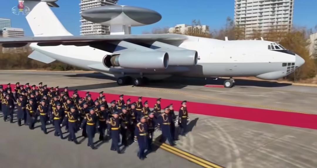 朝鲜付出的鲜血终于得到了回报！朝鲜方面在庆祝空军建军80周年的活动中，罕见的向