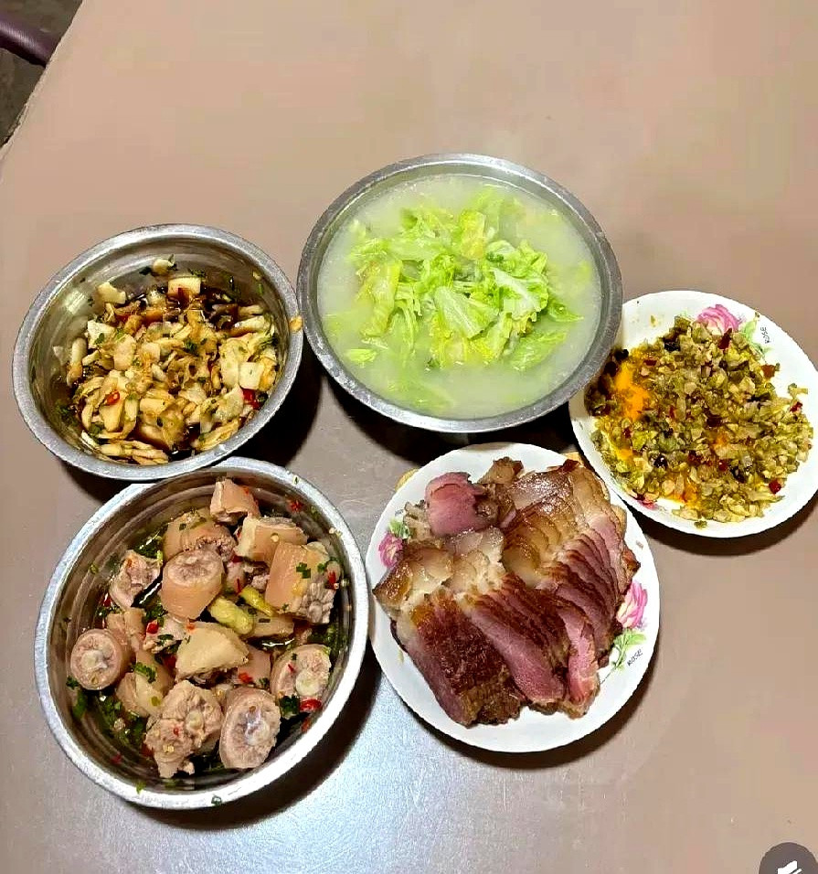怀孕要工资，这婚还结不结？小宋怀孕了，老公月入两万，她想要全部工资，老公