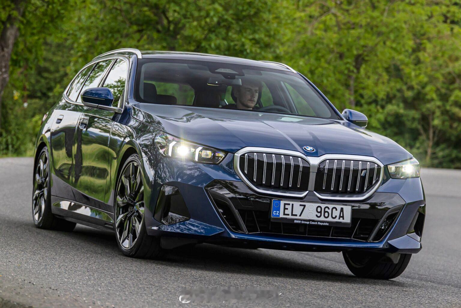 宝马现在搞旅行车，还有销量吗？​​​