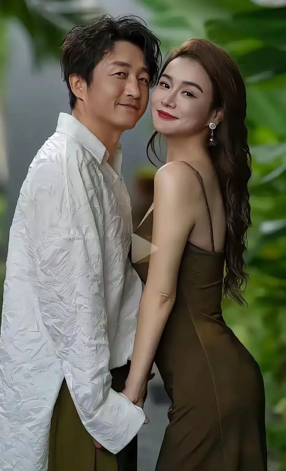 邹市明要是还想保住这段婚姻，听我一句劝，赶紧麻溜地退出那个综艺节目吧现在网上
