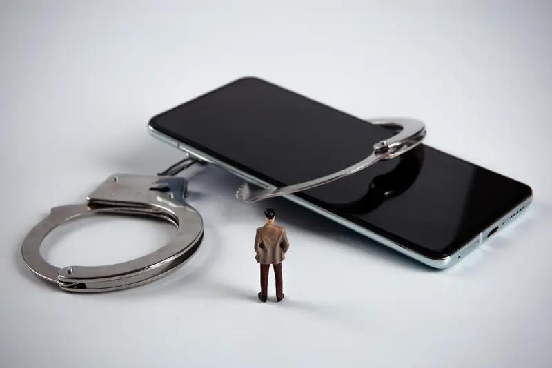 监守自盗！大理州一地员工被抓！本想雇个店员看店，谁知却招来窃贼！近日，弥渡