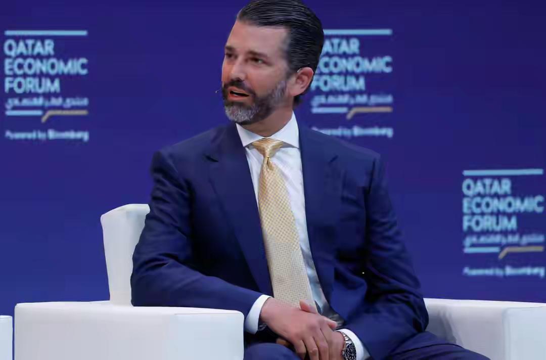 小特朗普要当总统？今早一睁开眼睛，就看到一件很有意思的事。根据最新民调显示，美国