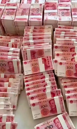 比通缩更让央行冒冷汗的，是14亿人一夜之间全“活明白了”：不买房、不换车、不瞎折