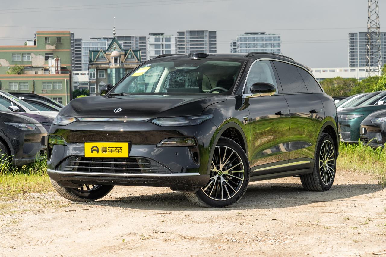 最近总被问15万左右纯电SUV，纠结26款零跑C11和宋LEV的人