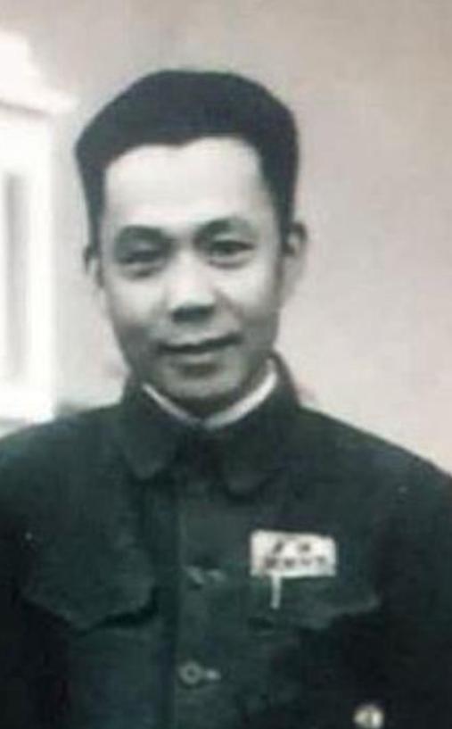 1984年，开国少将孔俊彪回老家，对招待他的县干部说：“我这次回来只住两天，麻烦