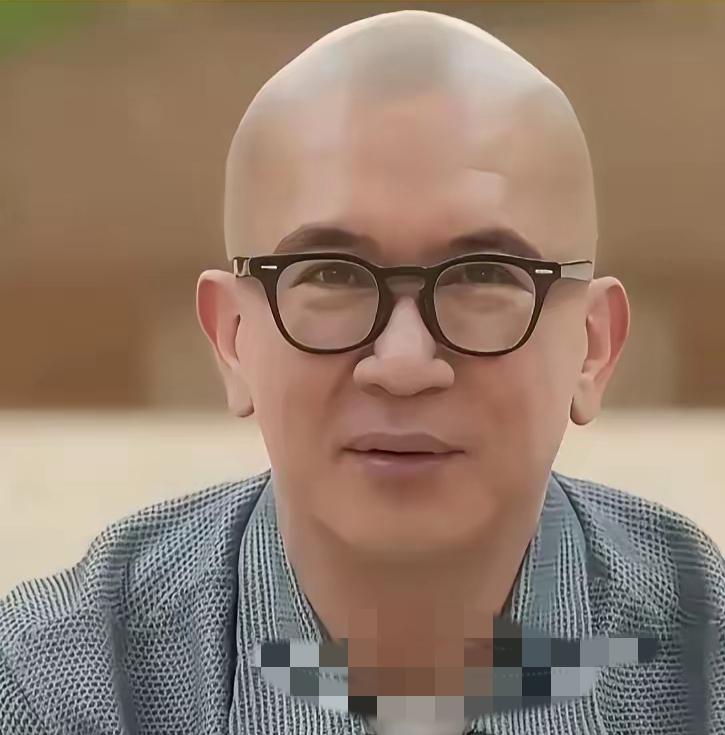 台北豪宅的房贷纠纷，又一次被推到舆论风口。网传光头否认逼迫还贷是假消息，还打算联