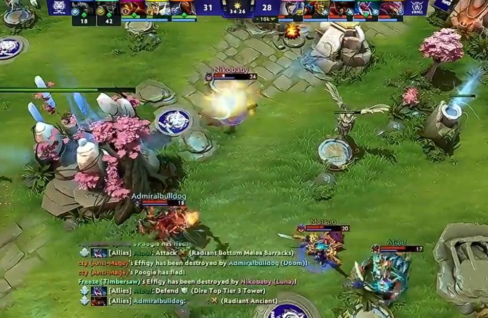 未来运动会Burning队打老A队，拿皇敌法刷了一整场最后想TP回家打波团，结果