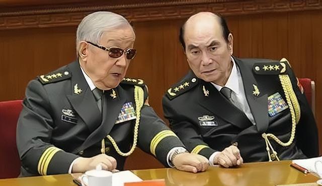 上将退休后还能穿军装吗？上将是终身军衔。和普通军官的永久军衔不同。上将退休后