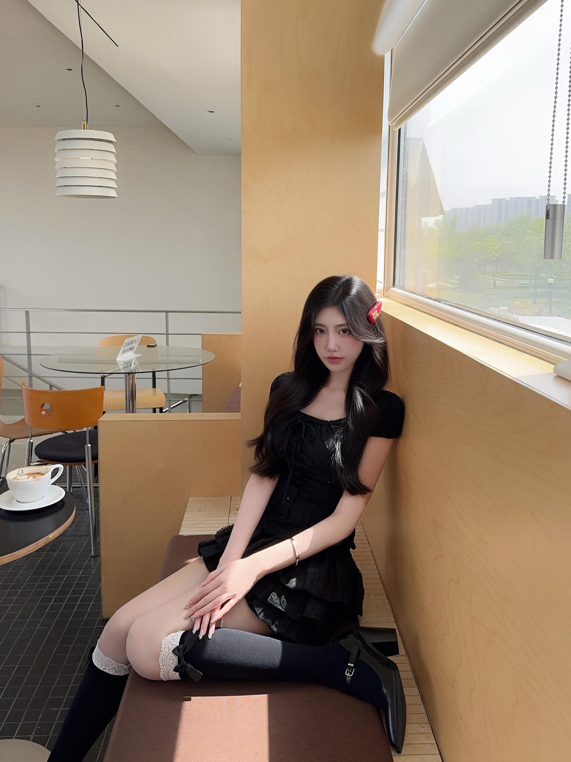 衣服韩韩的很安心