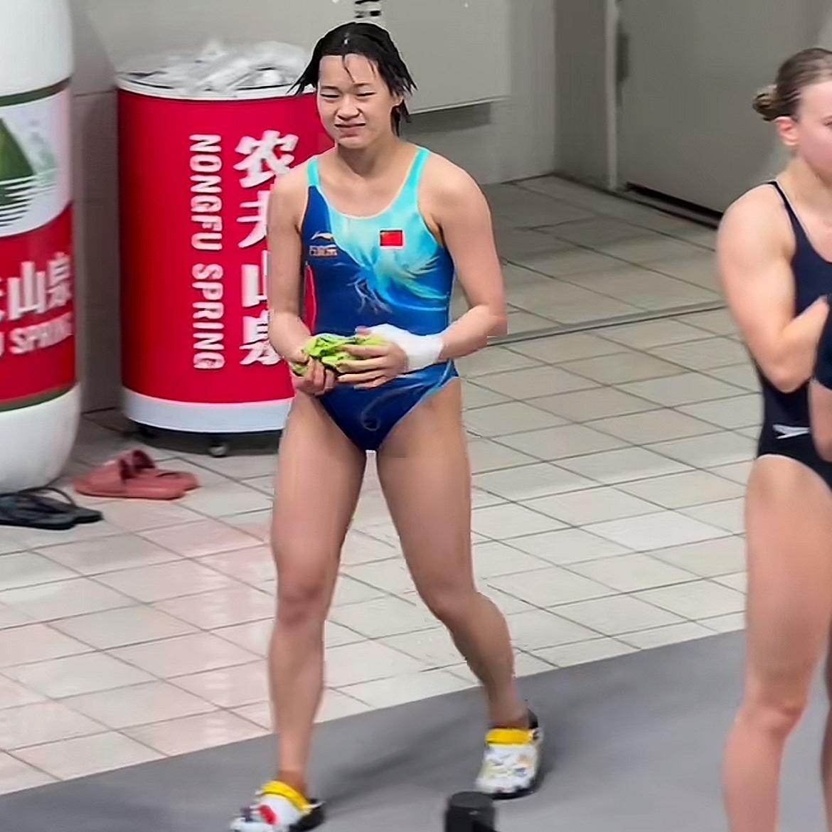 看了全红婵全运会跳水夺冠视频心里突然咯噔一下就全红婵这个体型，这个状态，