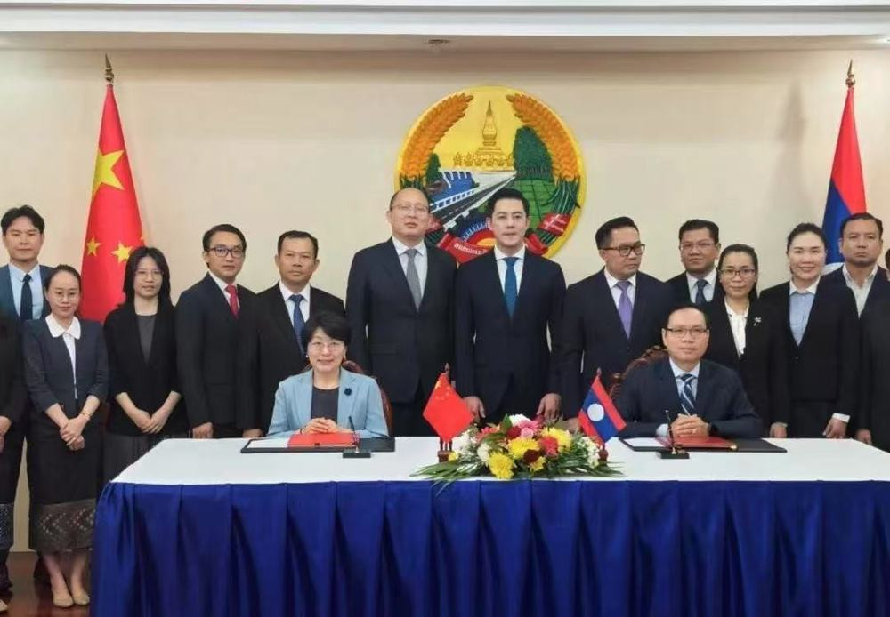 老挝这下经济起飞了，背靠中国这个大树，给越南和泰国都上了一课！2026年前4个月