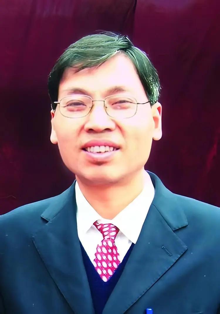谭千秋（1957年8月-2008年5月12日），男，汉族，湖南省衡阳市祁东县步云