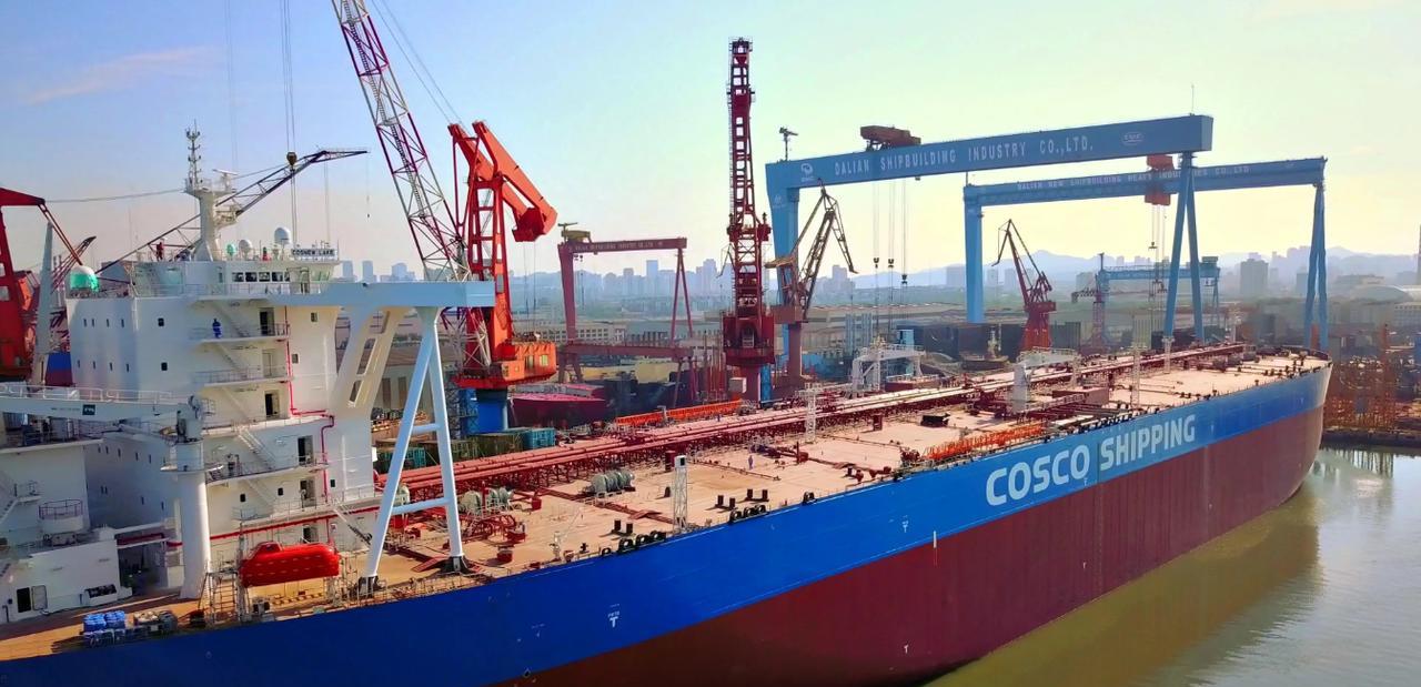 特朗普对我国的重大阴谋得逞了？法新社报道，2025年中国船厂的新订单量同比暴跌6