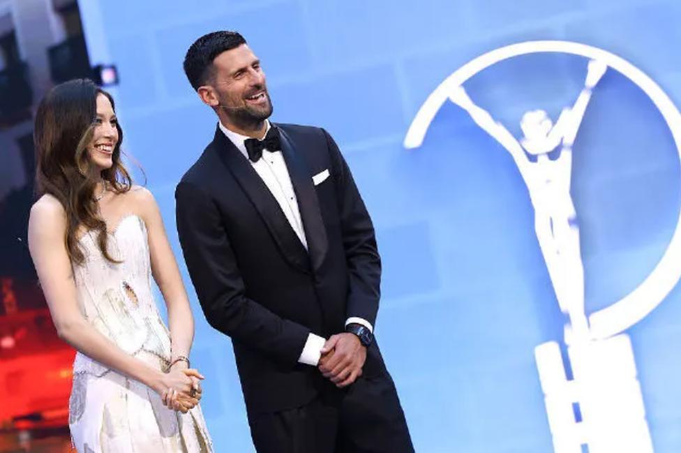 北京时间2026年4月20日，劳伦斯颁奖典礼，德约科维奇与谷爱凌联手主持。