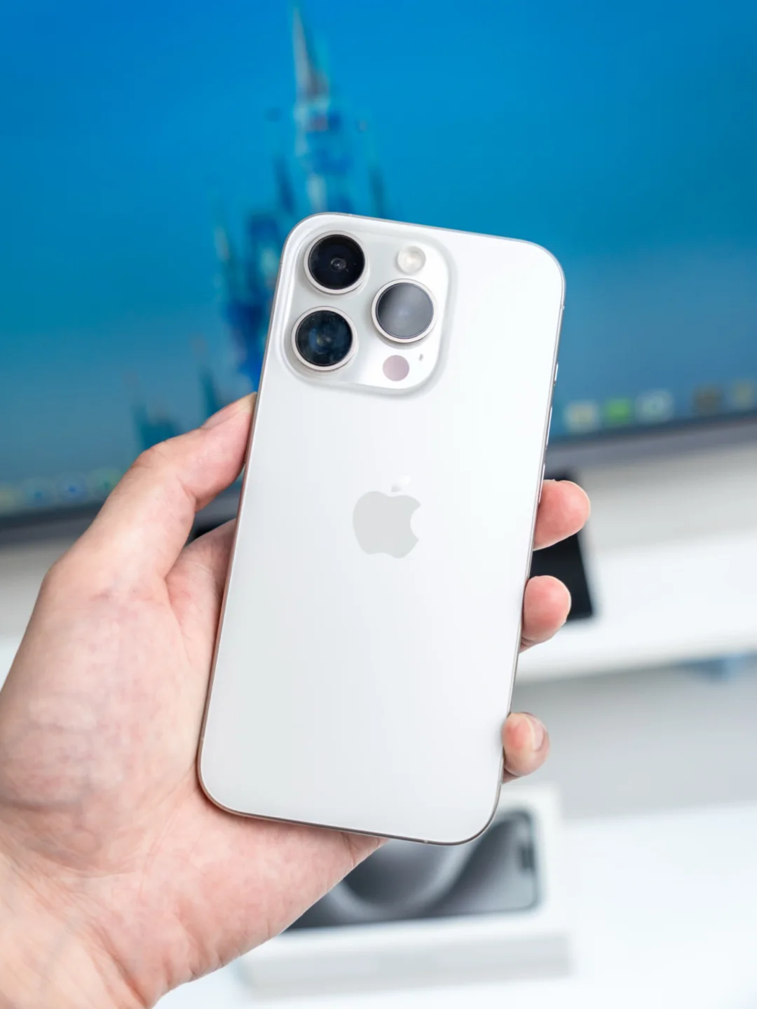 iPhone明明那么多缺点，为什么还那么多人买？