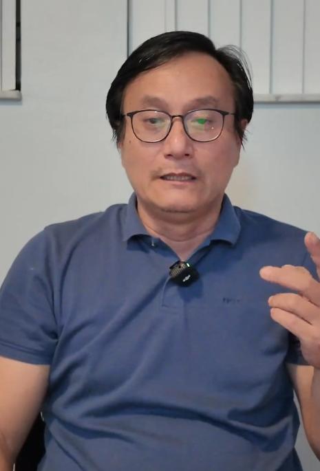 很多人知道刘磊在伊拉克开“中国龙餐馆”，一年半赚到308万元人民币。但如果只看