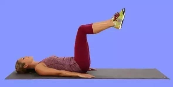 【每天抬脚15分钟，身体竟然越来越好了！】1促进肝解毒、肾排毒在高抬脚时，血液会