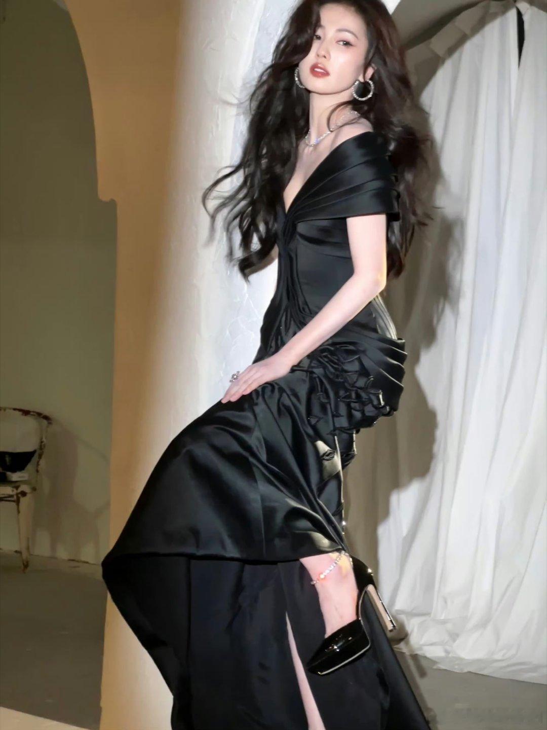 白鹿美人提鞋👠简直是妈妈级别的​​​