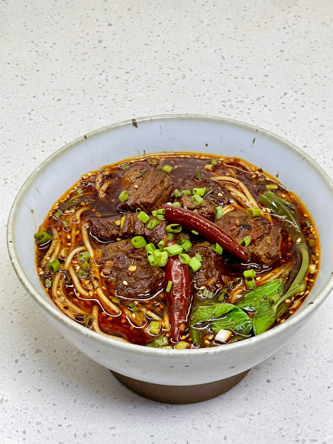 麻辣鲜香的红烧牛肉面，附详细做法～