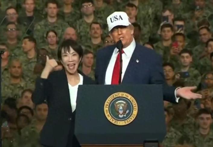 国际政坛大瓜炸屏! 10月28日,美国总统特朗普访问日本,还和日本新首相高市