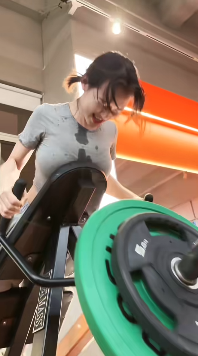 运动是爱好，享受美食是知足