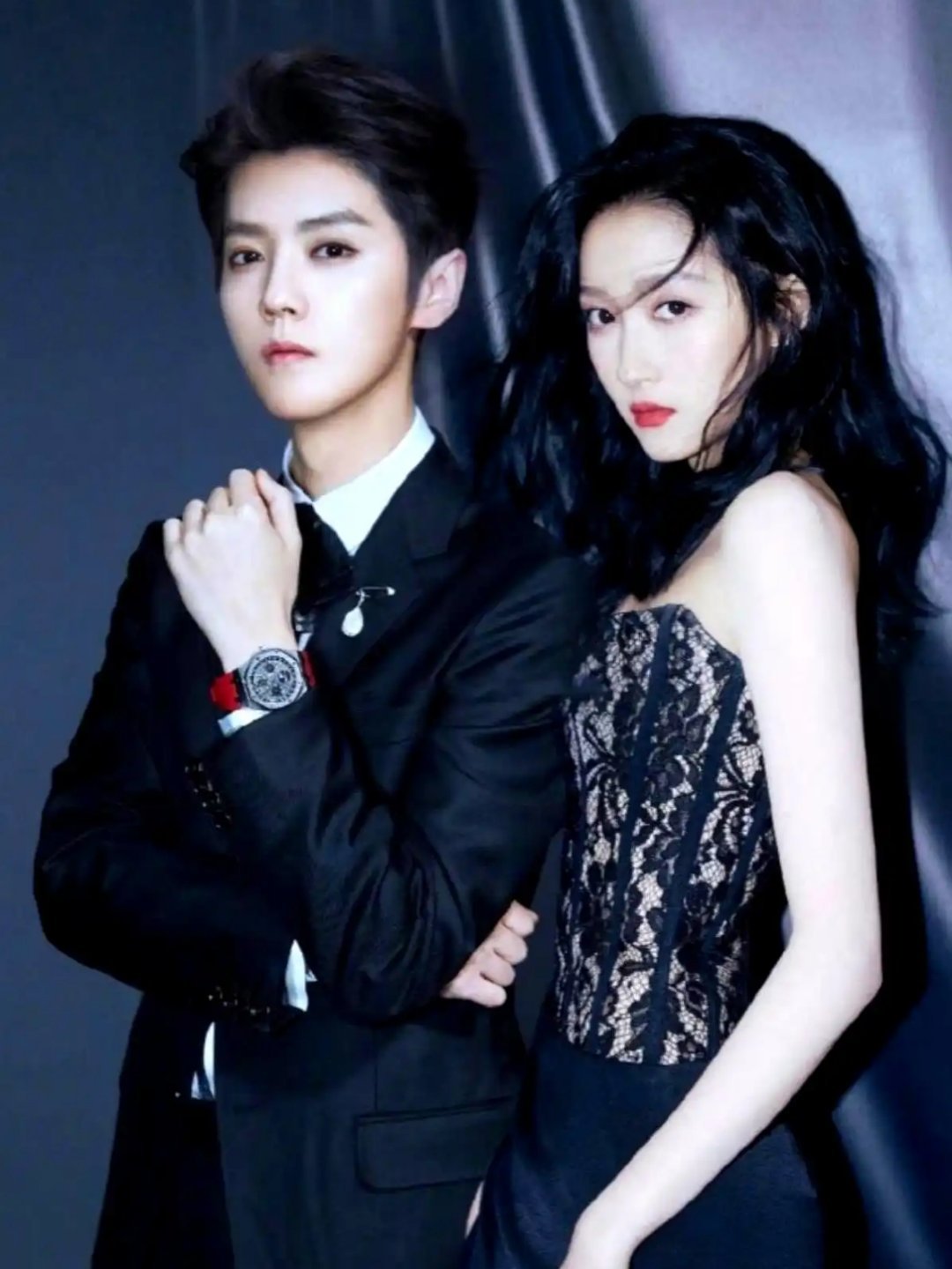 鹿晗关晓彤有网友爆料称，经过其多方求证得出鹿晗关晓彤二人分手真正原因，是女方