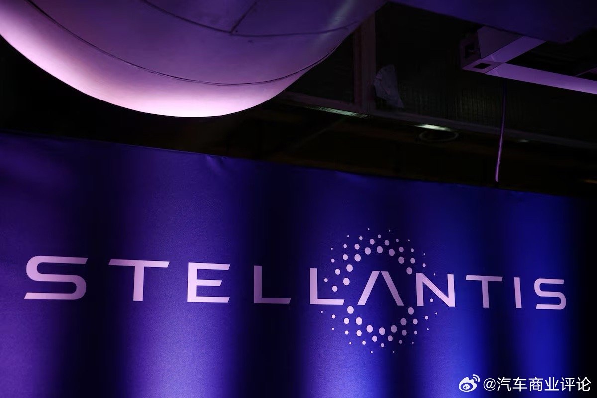 Stellantis欲与小米小鹏合作当地时间3月12日，彭博社报道Stellan