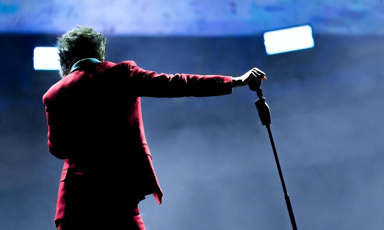 万万没想到，2026年了，薛之谦和李雨桐的陈年旧瓜，居然还能炸出这么大的动静！