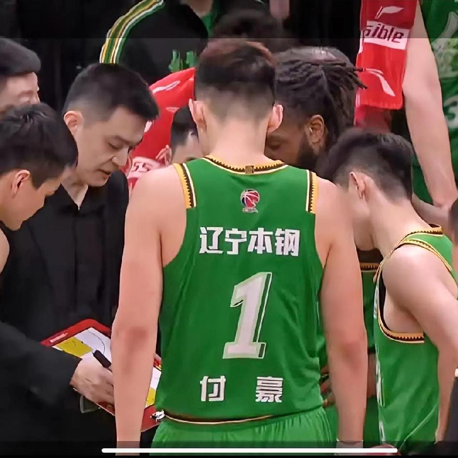 说实话，6场比赛打完！我现在是越来越佩服杨鸣对辽篮这个赛季能打进季后赛的评价！