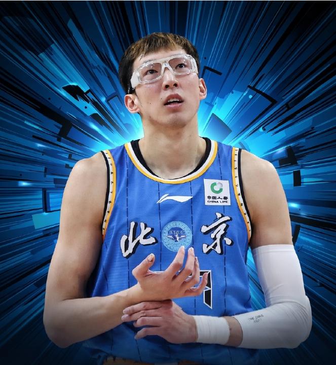 哈哈哈，看周琦罚球太有意思了。比赛打到最后，辽宁队员个个追着周琦犯规。嗯，多