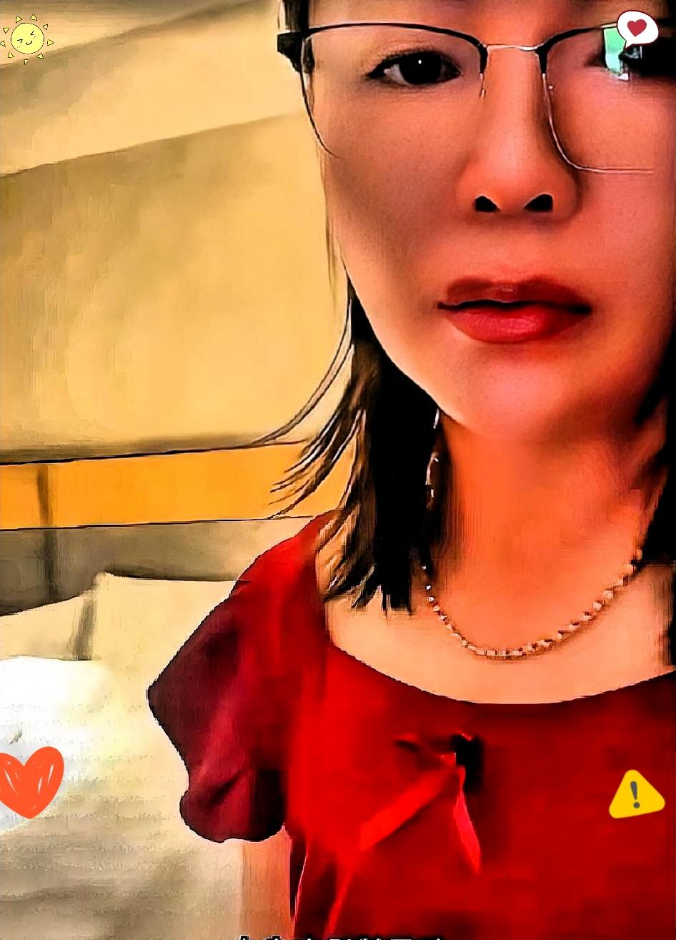 黑龙江大姐这趟江苏见网友，简直是花钱买了个天大的委屈！千里迢迢奔过去，又