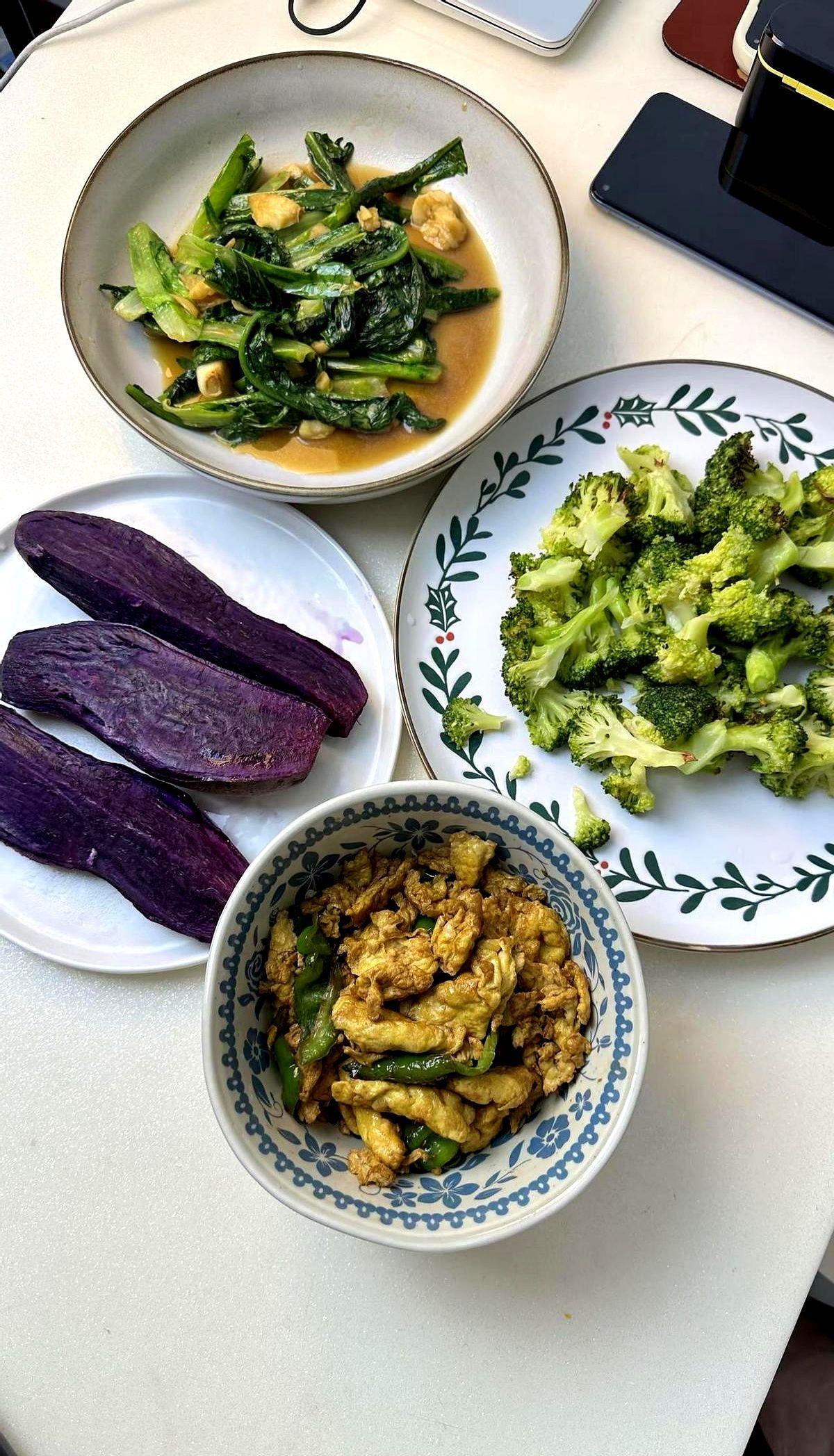 你有没有发现，减肥这件事越来越“反常识”了？以前我们总觉得，瘦下来就得饿着，