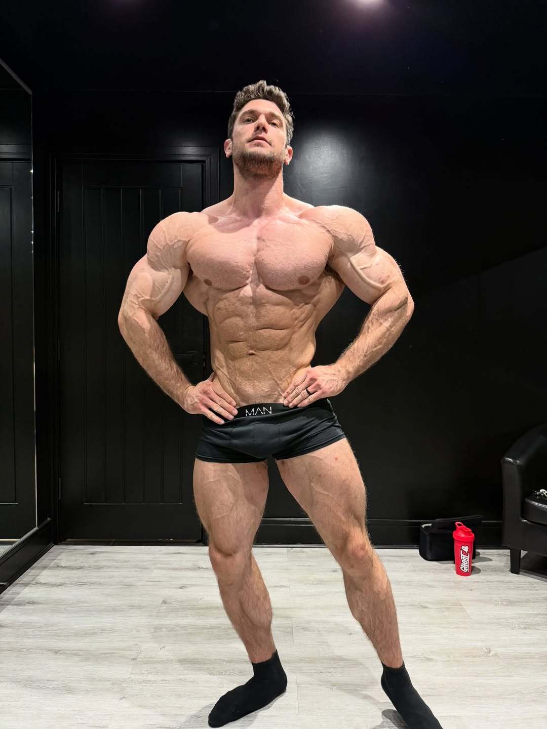 hunkshock​​​