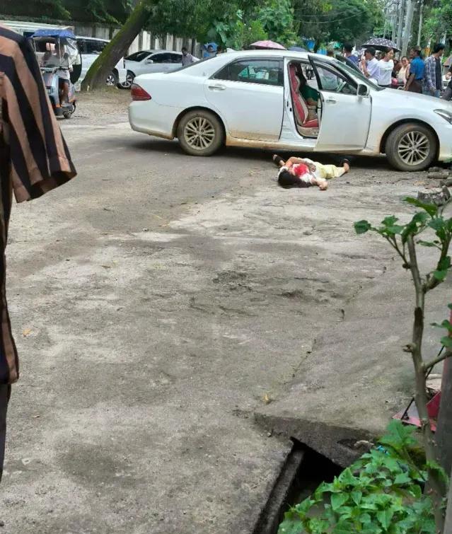 缅北木姐乱成啥样了？大天白日的市中心就上演枪战！在昨天也就是7月24日下午3点