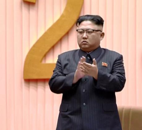 日本为什么独独对朝鲜瑟瑟发抖？前阵子日本防卫省又在深夜发布“朝鲜导弹动向”预