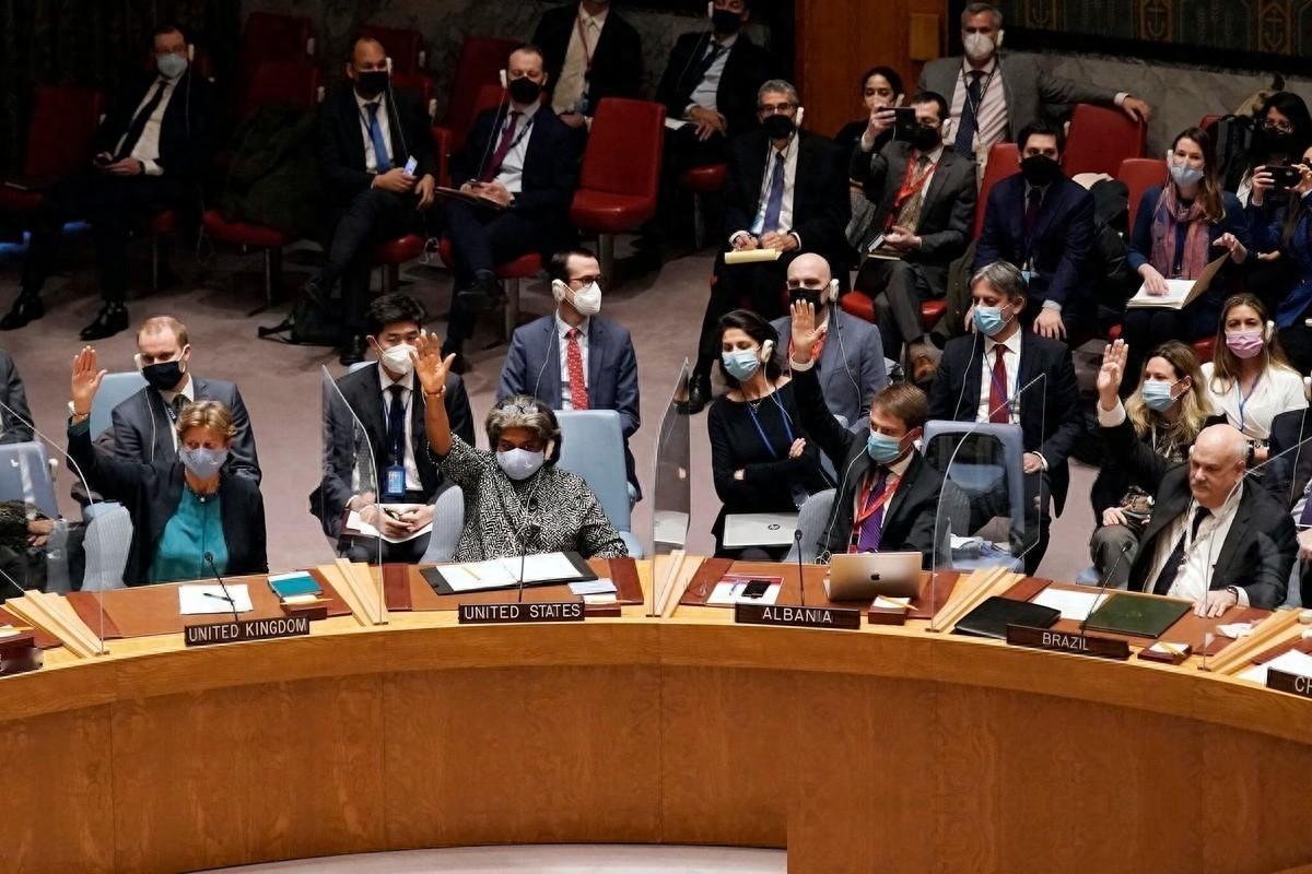 欧洲议会开始质疑俄罗斯五常席位？中国会是下一个吗。俄罗斯这把“五常椅子”，居